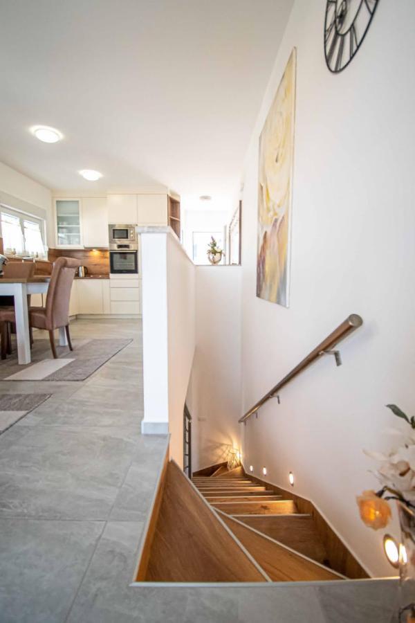 Luxury Apartment With Swimming Pool Ana Trogir Kültér fotó